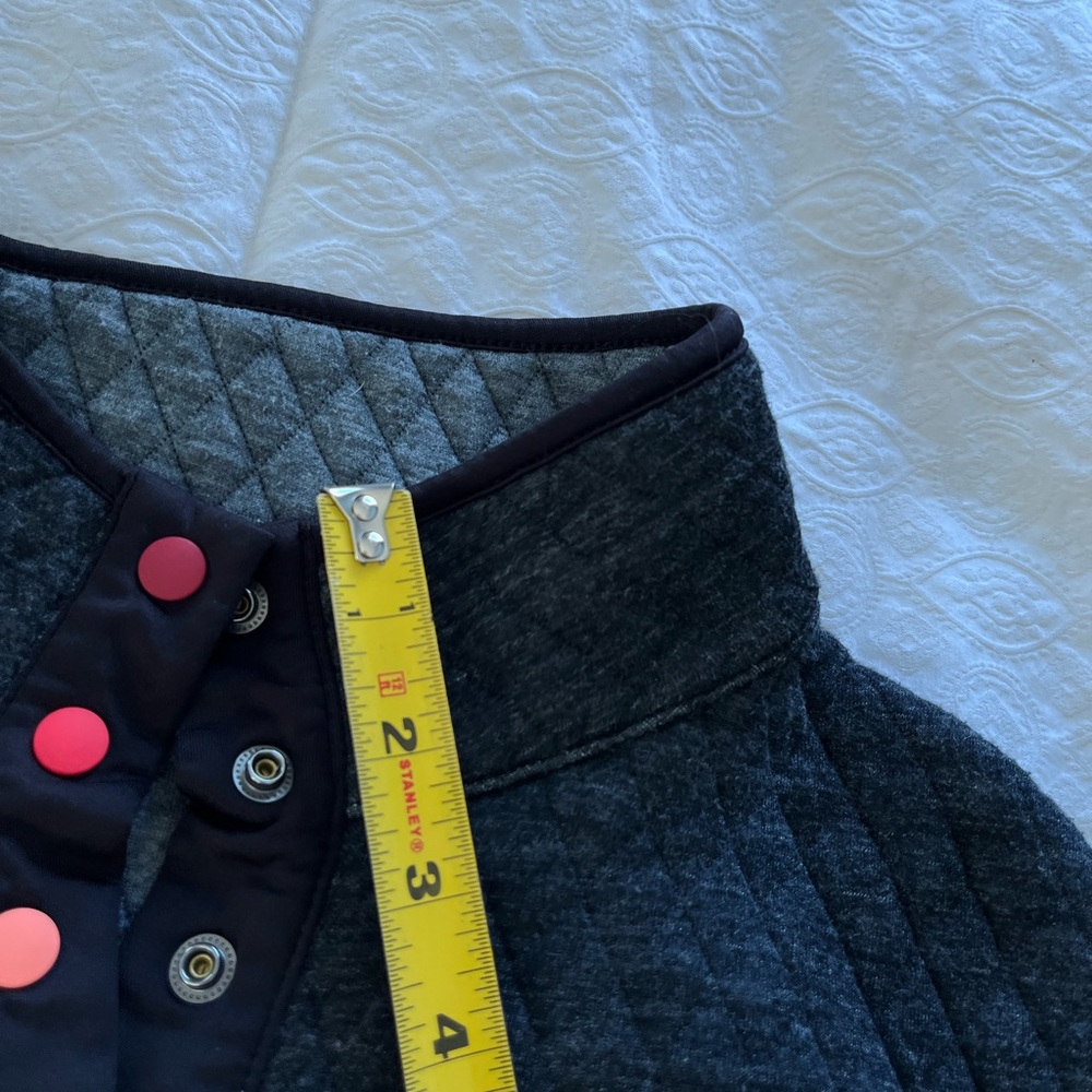 Gray Quilted Quartered Button Up Layer - image 4